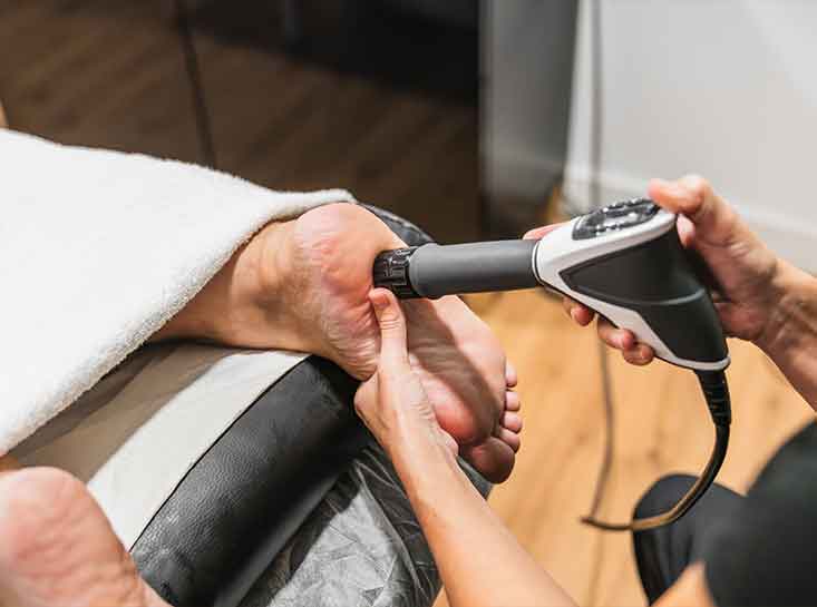 Shockwave therapy on heel